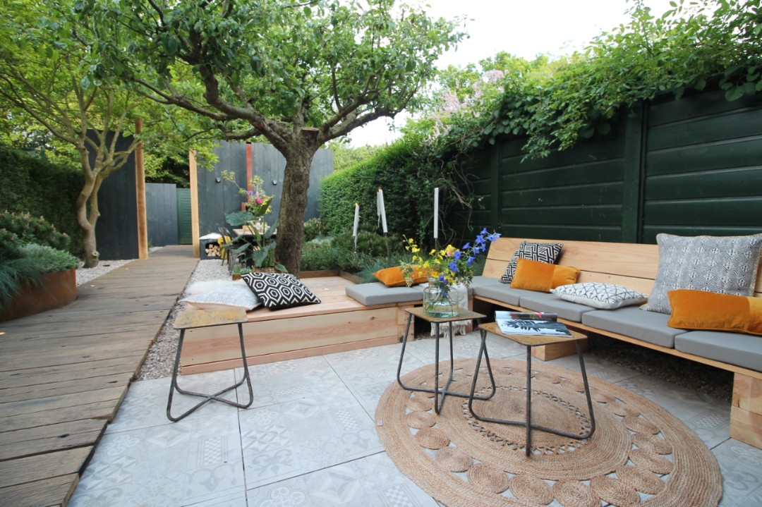loungebank douglas hout