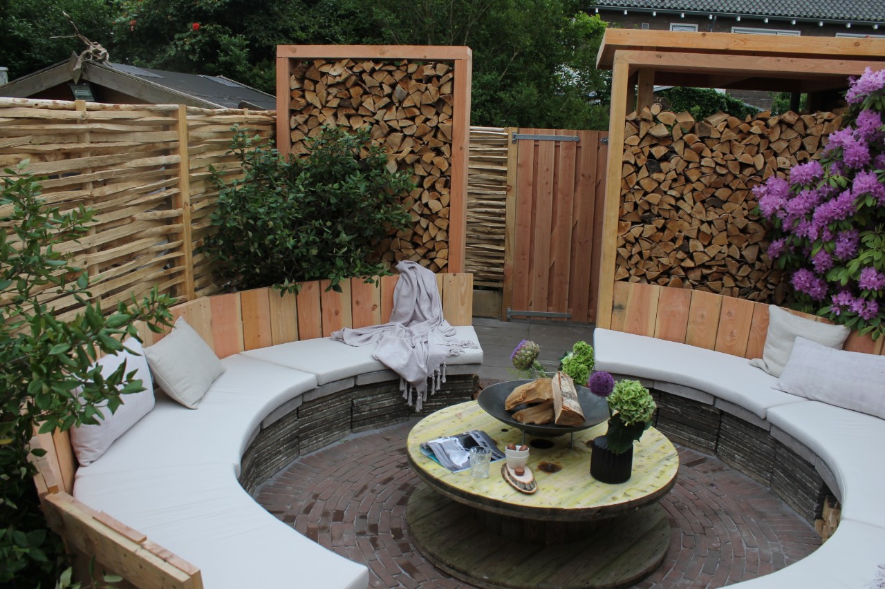 loungebank ronde kussens